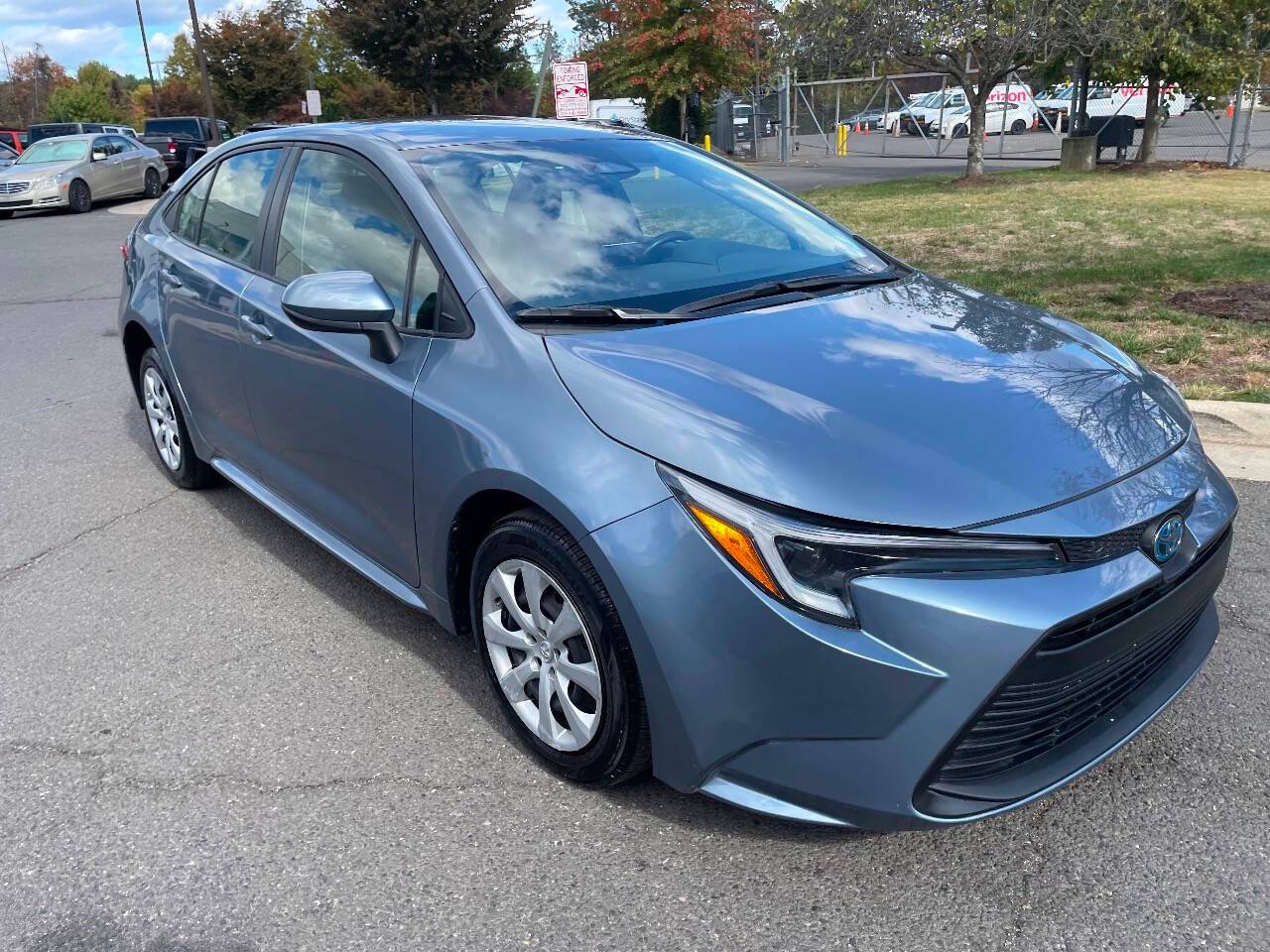 2025 Toyota Corolla Hybrid LE — Sedan — 10,539 mi — Chantilly, VA