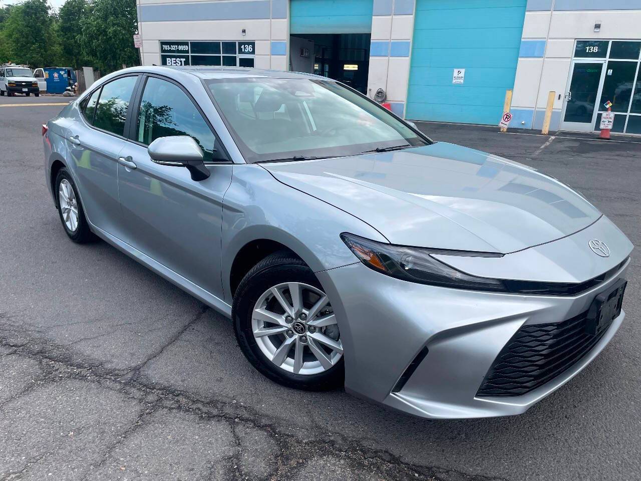 2025 Toyota Camry LE — Sedan — 13,069 mi — Chantilly, VA