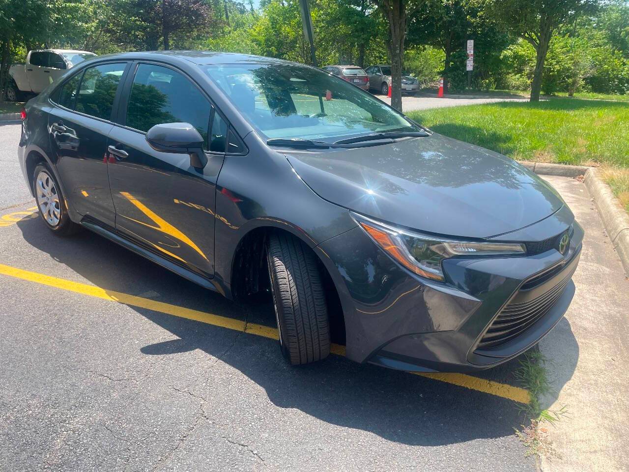 2025 Toyota Corolla LE — Sedan — 11,490 mi — Chantilly, VA