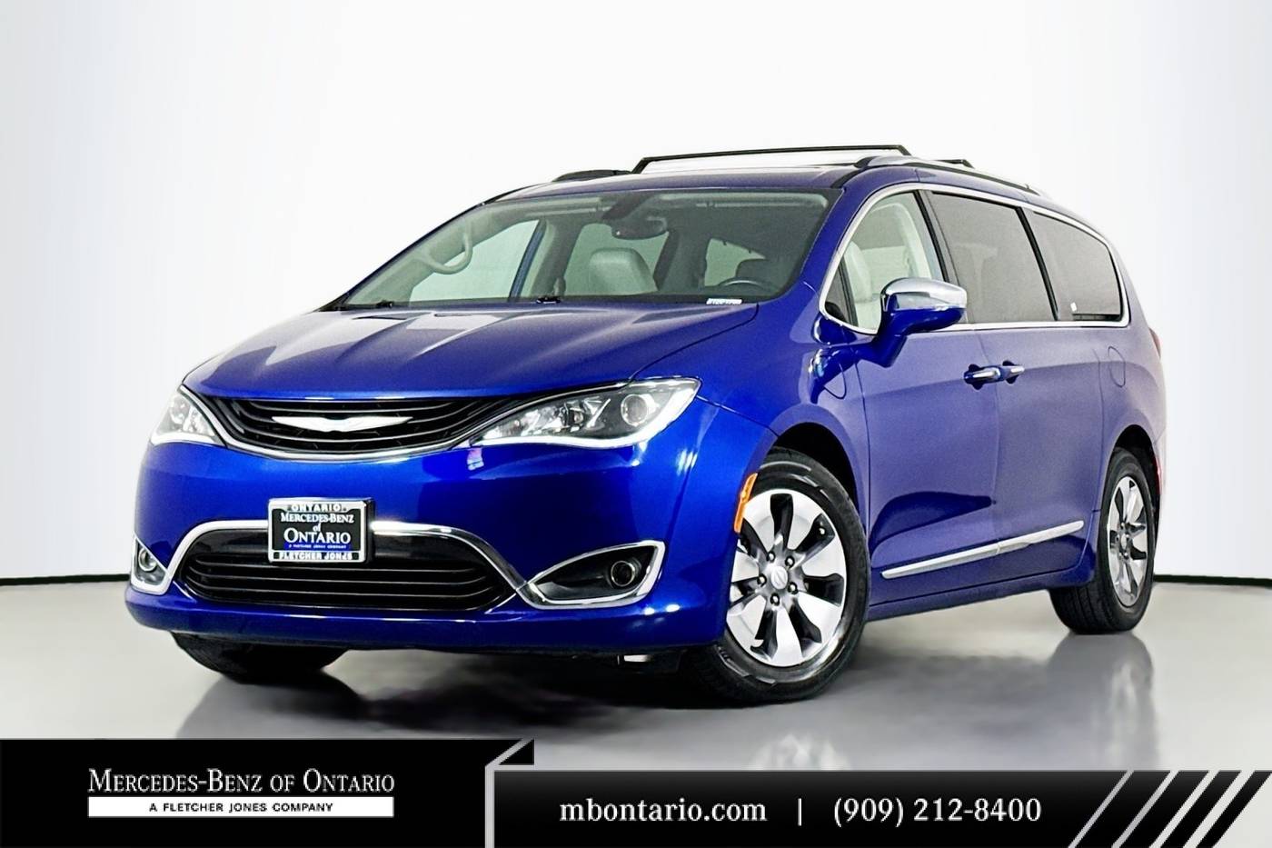 2019 Chrysler Pacifica Hybrid Limited — Minivan — 83,739 mi — Ontario, CA