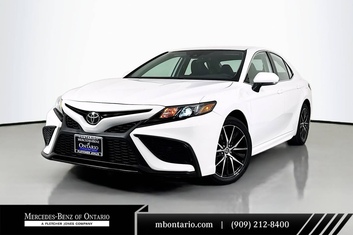 2023 Toyota Camry SE — Sedan — 19,190 mi — Ontario, CA