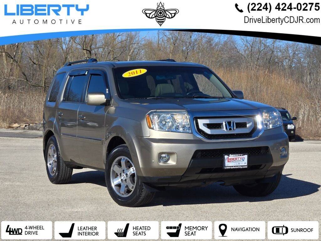 2011 Honda Pilot Touring — SUV — 122,731 mi — Libertyville, IL