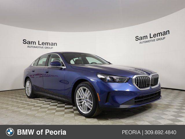 2025 BMW 5 Series 530i — Sedan — 42 mi — Peoria, IL
