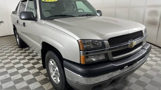 2005 Chevrolet Avalanche Z66 — Pickup Truck — 120,420 mi — Bloomington, IL