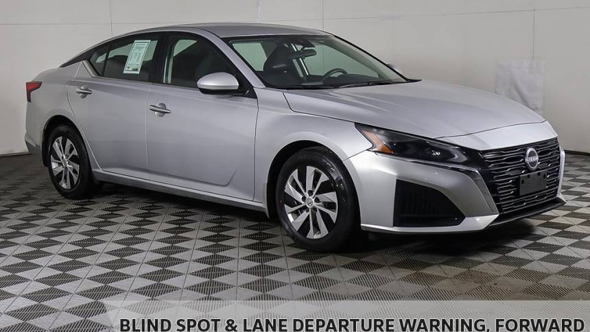 2023 Nissan Altima S — Sedan — 24,109 mi — Bedford, OH