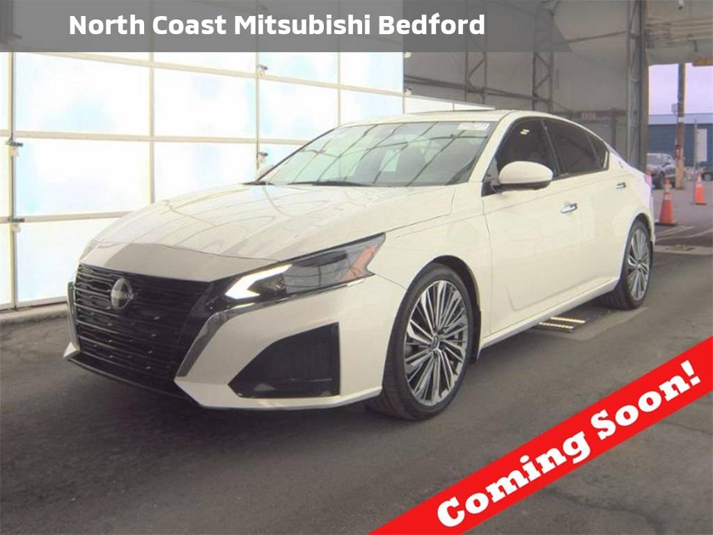 2023 Nissan Altima SL — Sedan — 26,992 mi — Bedford, OH