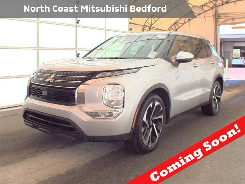 2023 Mitsubishi Outlander Plug-In Hybrid SE — SUV — 52,379 mi — Bedford, OH