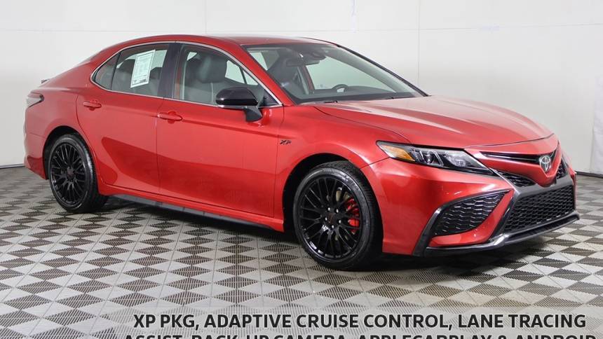 2023 Toyota Camry SE — Sedan — 15,416 mi — Bedford, OH