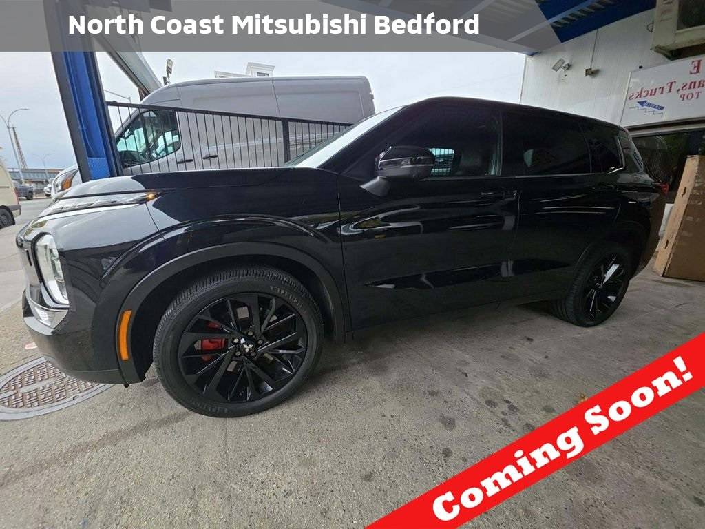 2023 Mitsubishi Outlander SE Black Edition — SUV — 53,781 mi — Bedford, OH