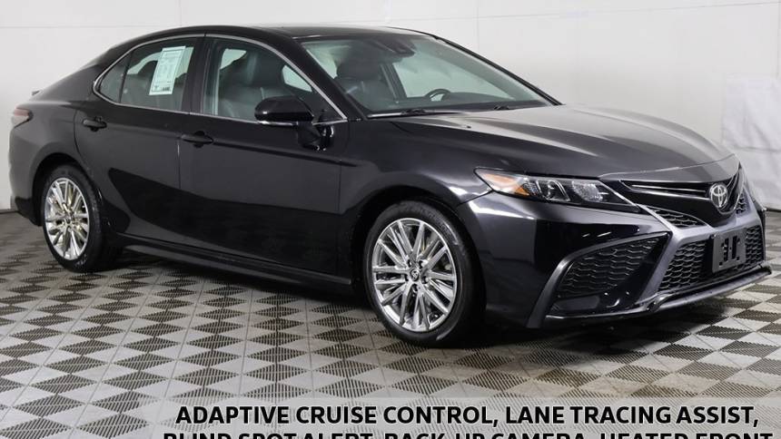 2021 Toyota Camry SE — Sedan — 55,457 mi — Bedford, OH