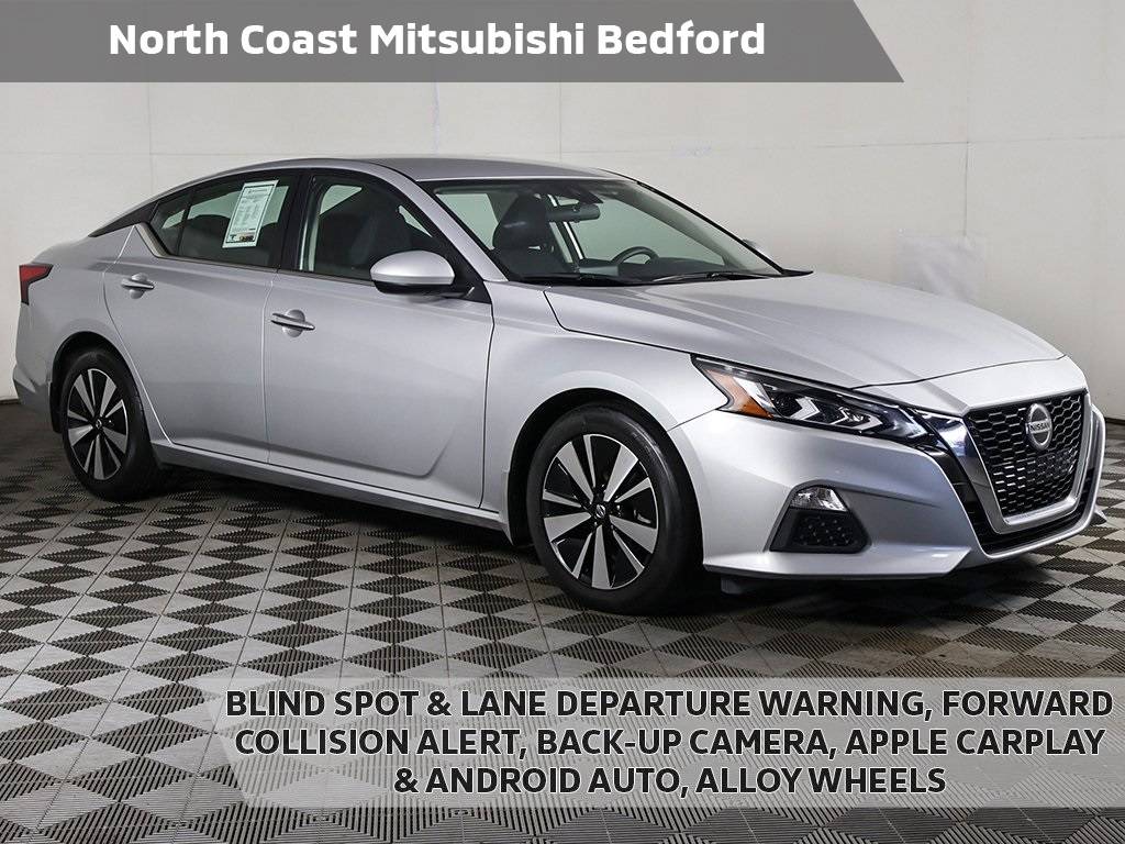 2022 Nissan Altima SV — Sedan — 33,473 mi — Bedford, OH