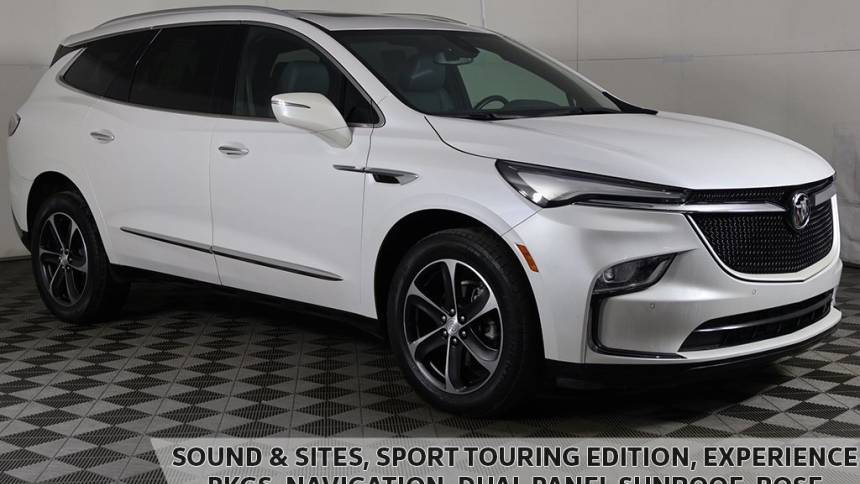 2022 Buick Enclave Essence — SUV — 33,282 mi — Bedford, OH