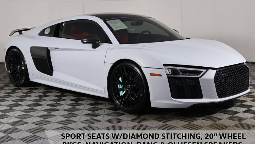 2018 Audi R8 V10 plus — Coupe — 19,400 mi — Bedford, OH