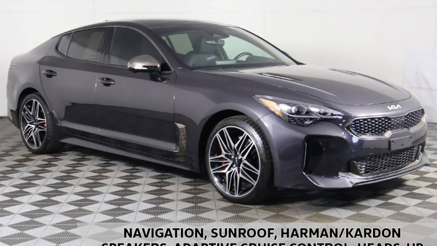 2023 Kia Stinger GT2 — Hatchback — 9,970 mi — Bedford, OH