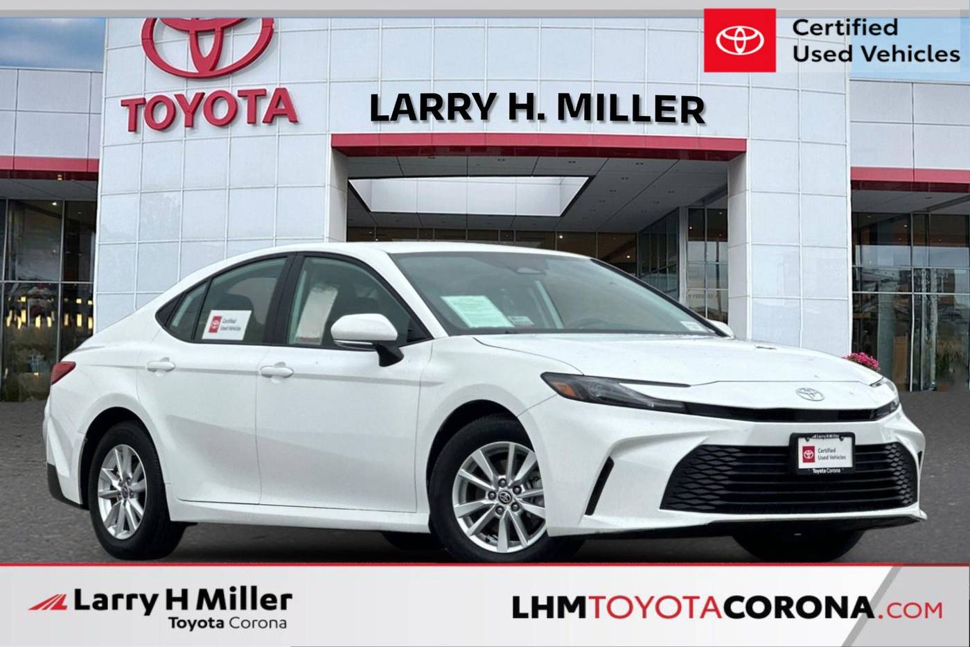 2025 Toyota Camry LE — Sedan — 32,699 mi — Corona, CA