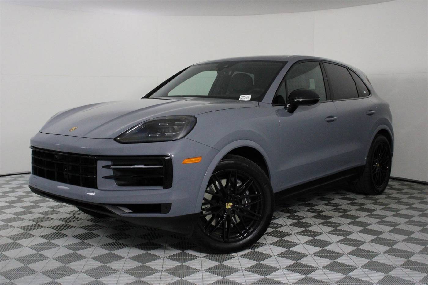 2024 Porsche Cayenne Standard — SUV — 4,931 mi — Pasadena, CA