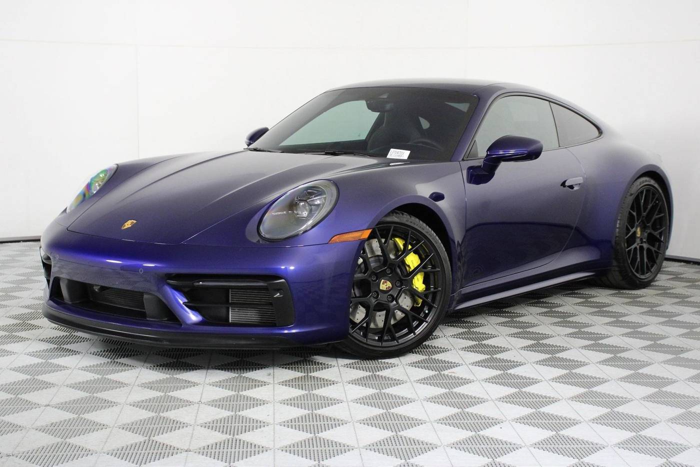 2022 Porsche 911 Carrera GTS