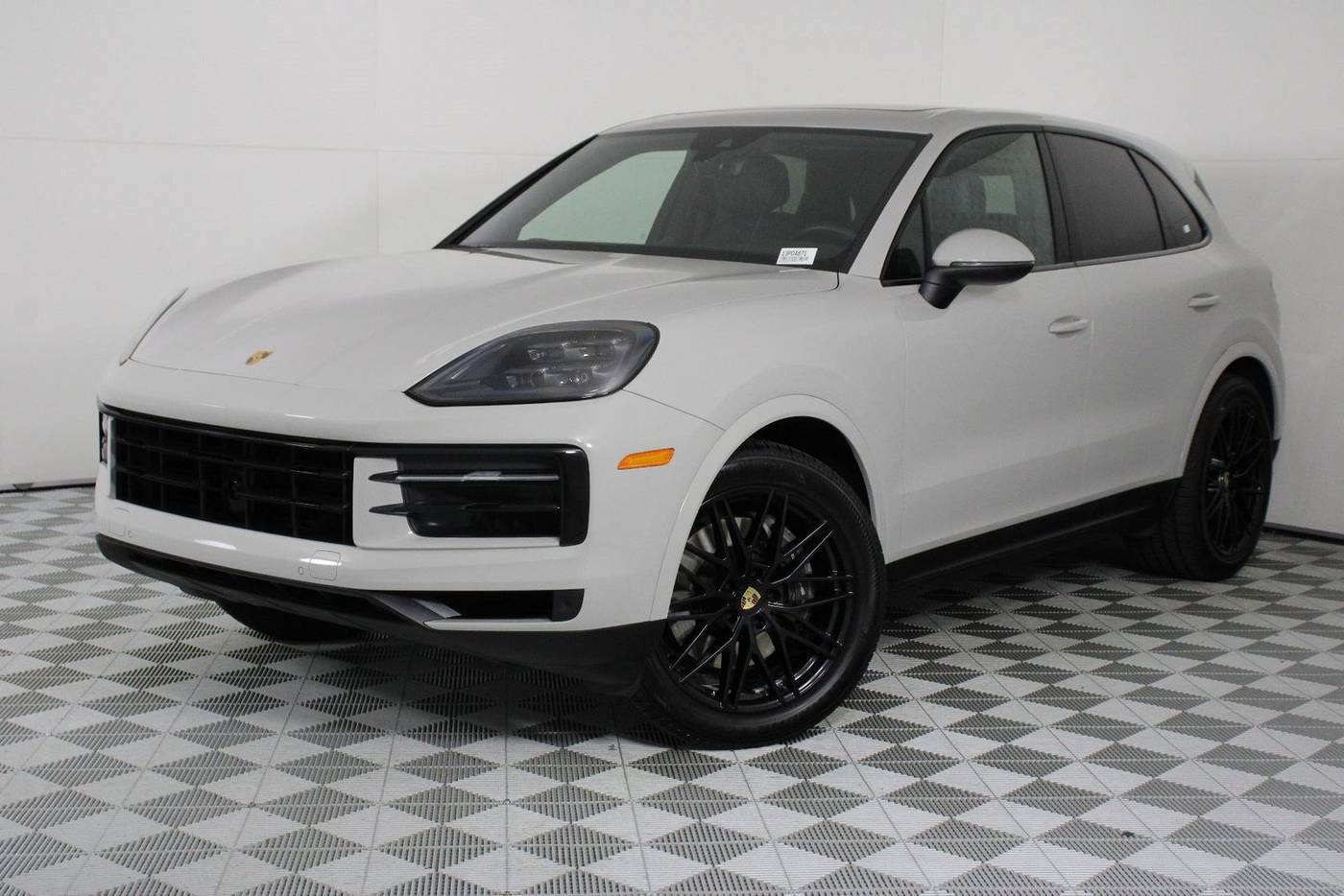 2024 Porsche Cayenne