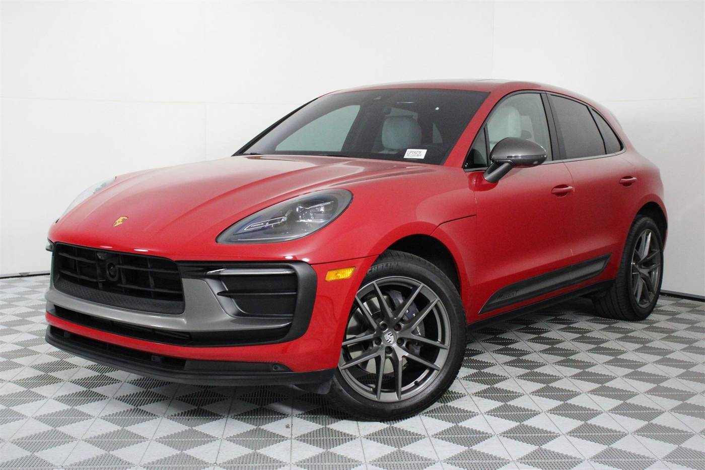 2024 Porsche Macan T — SUV — 9,911 mi — Pasadena, CA