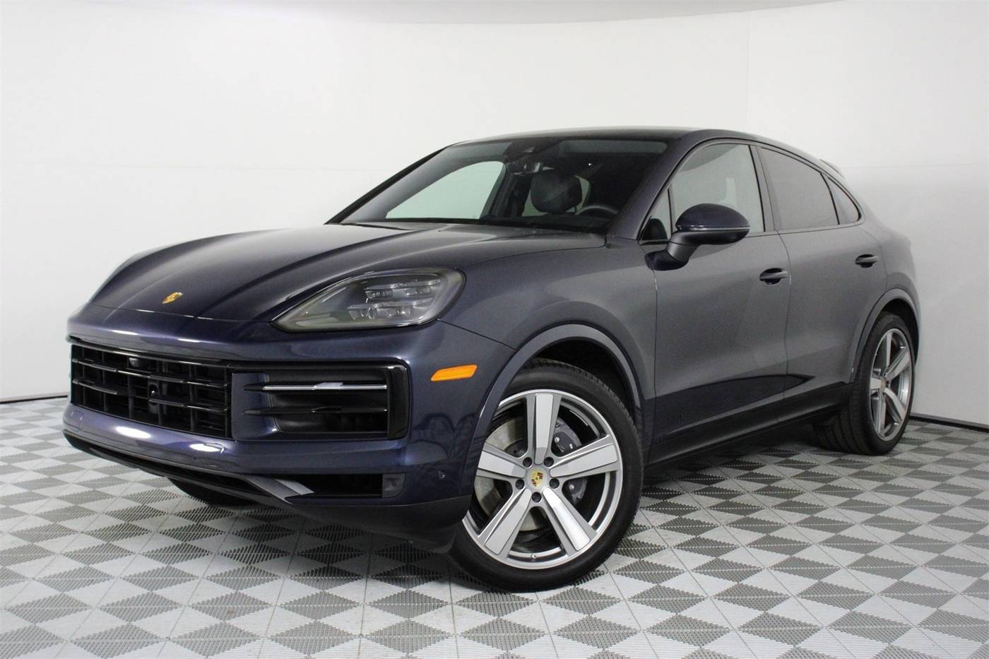 2024 Porsche Cayenne Standard — SUV — 4,443 mi — Pasadena, CA