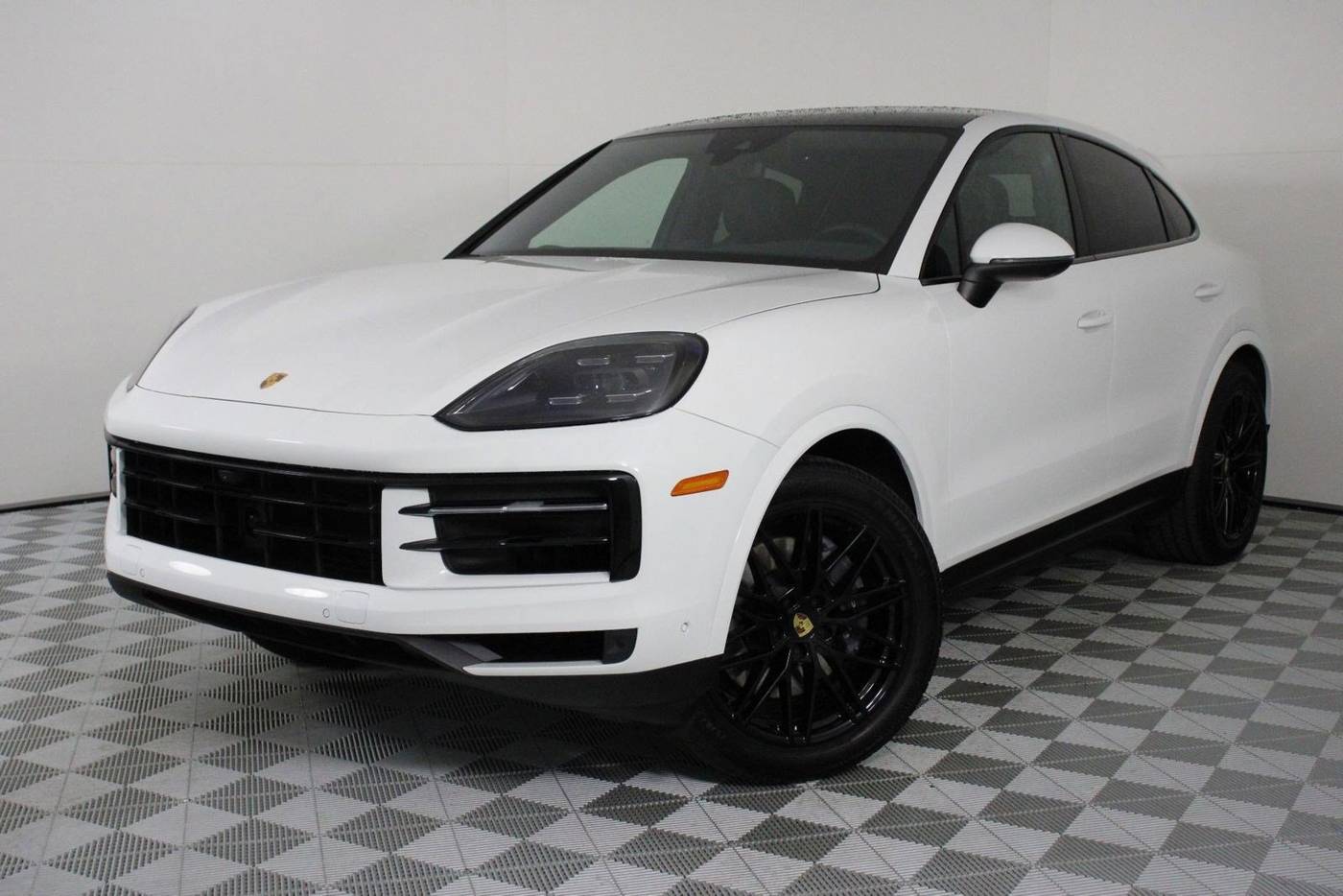 2024 Porsche Cayenne Standard — SUV — 28,735 mi — Pasadena, CA