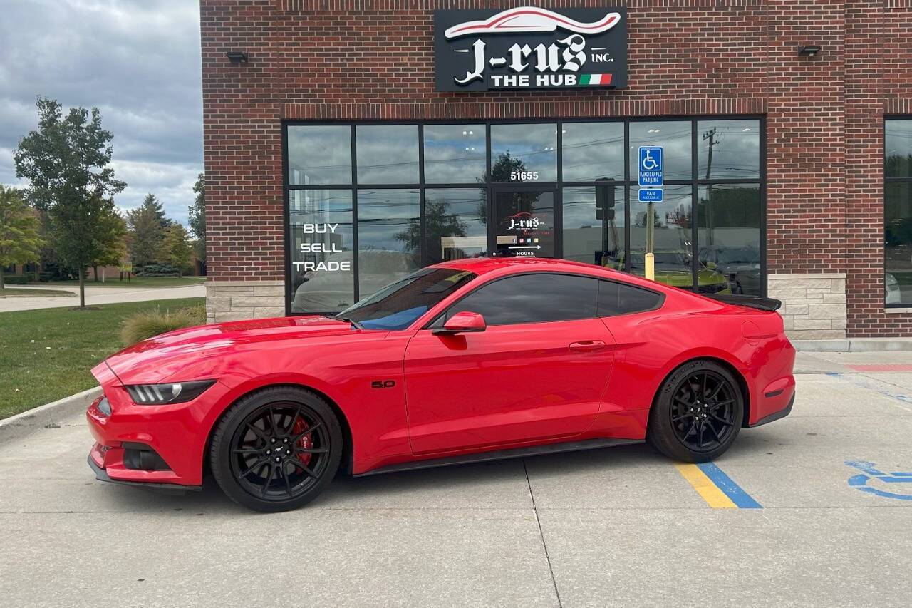 2016 Ford Mustang GT Premium — Coupe — 37,900 mi — Macomb, MI
