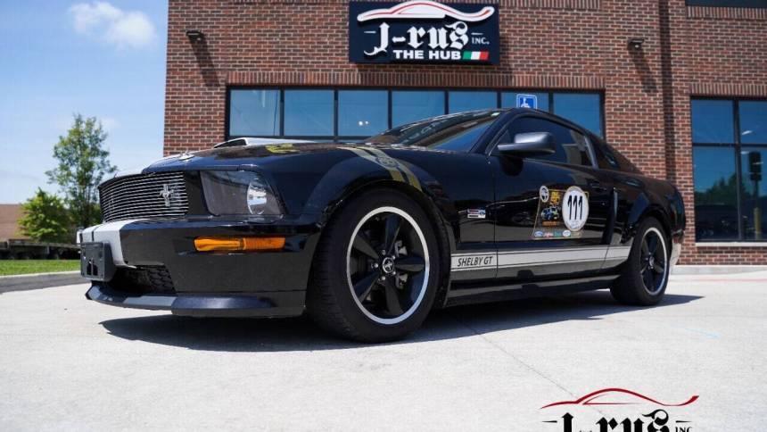 2007 Ford Mustang GT Deluxe — Coupe — 49,088 mi — Macomb, MI