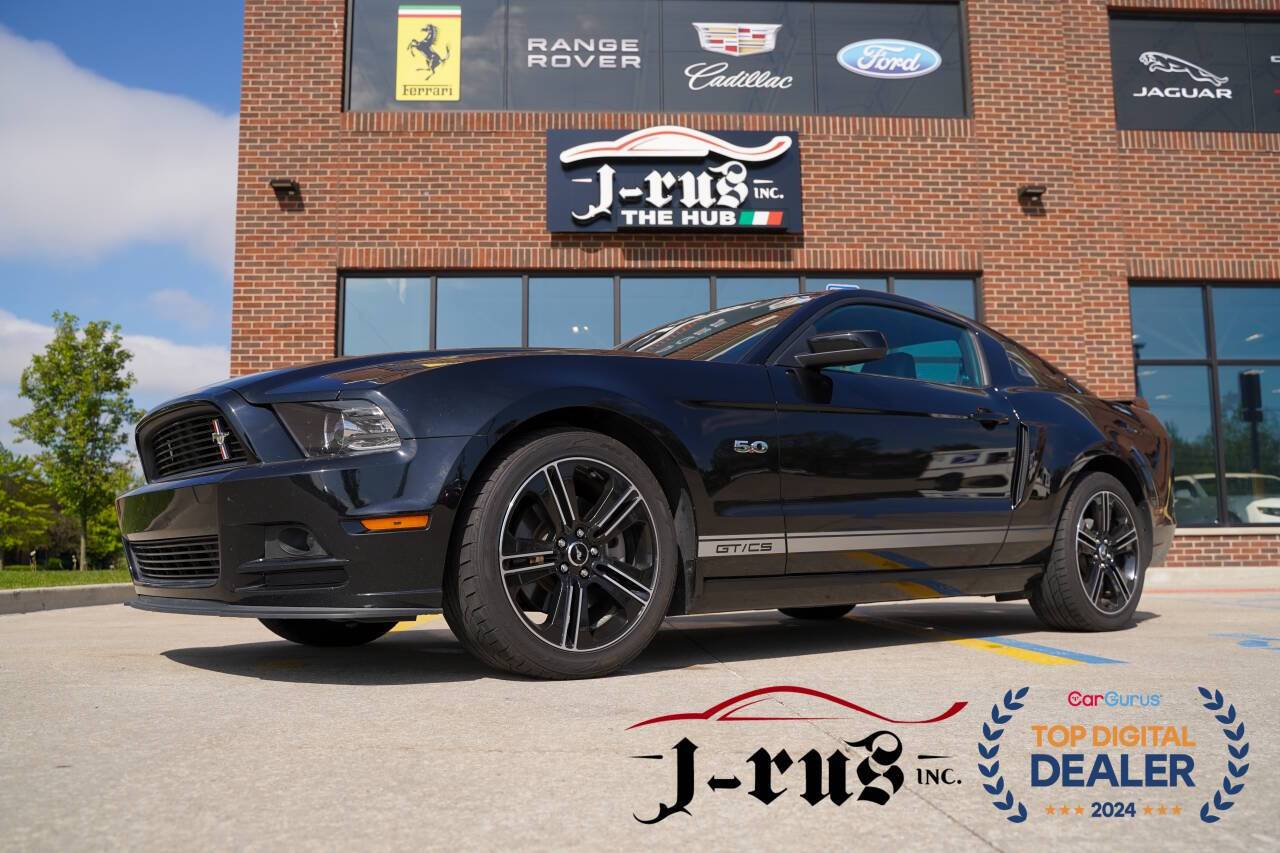 2014 Ford Mustang GT Premium — Coupe — 43,652 mi — Macomb, MI
