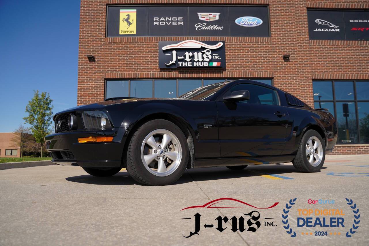 2007 Ford Mustang GT Deluxe — Coupe — 38,633 mi — Macomb, MI