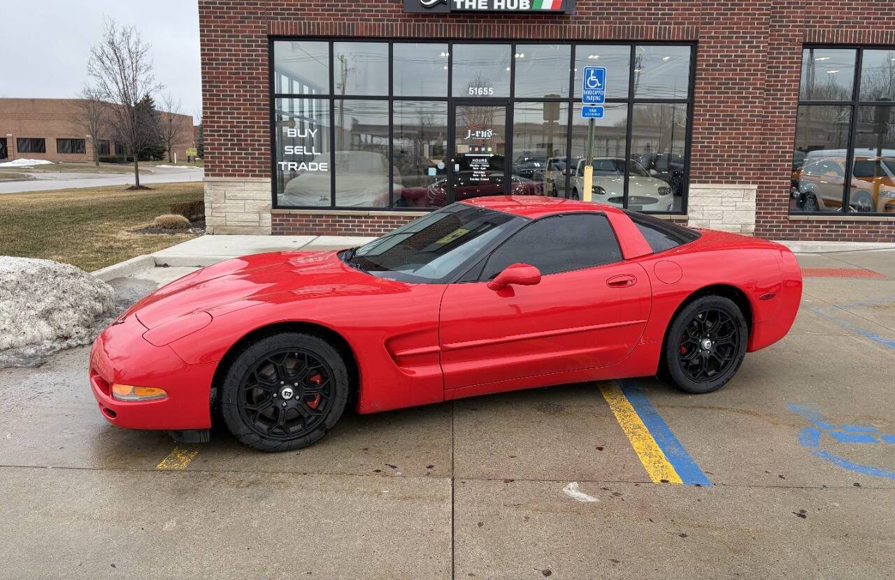 2004 Chevrolet Corvette Base