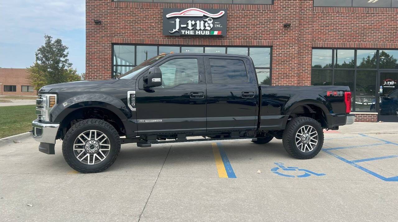 2019 Ford Super Duty F-250 Lariat — Pickup Truck — 117,550 mi — Macomb, MI