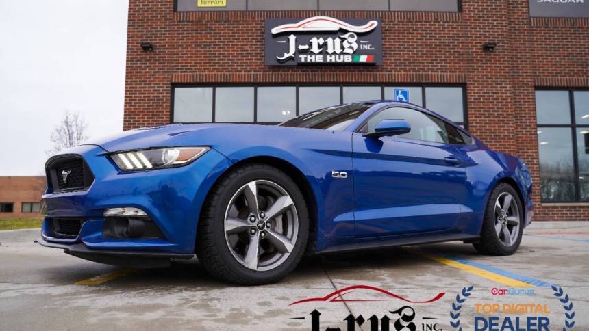 2017 Ford Mustang GT — Coupe — 28,491 mi — Macomb, MI