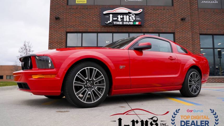 2005 Ford Mustang GT Premium — Coupe — 67,691 mi — Macomb, MI