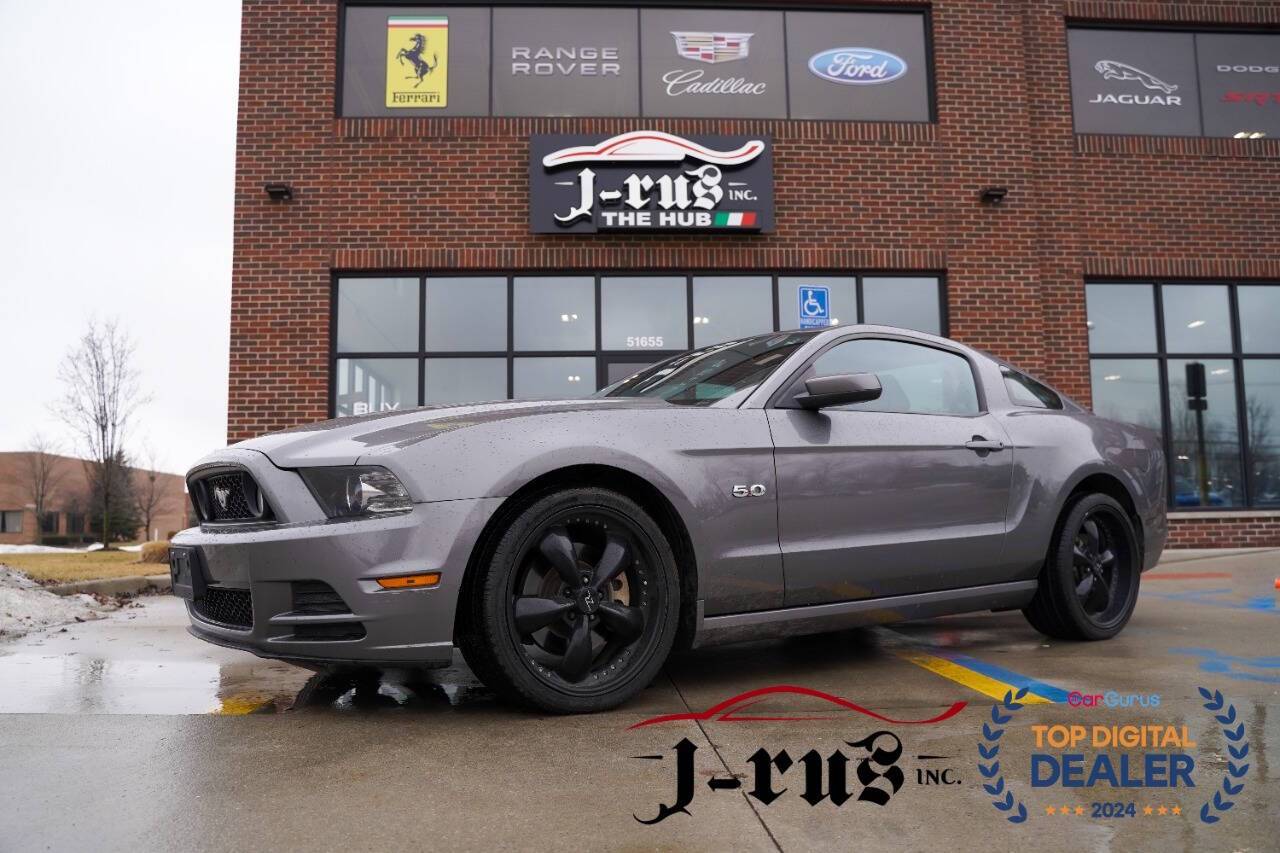 2013 Ford Mustang GT Premium — Coupe — 64,702 mi — Macomb, MI