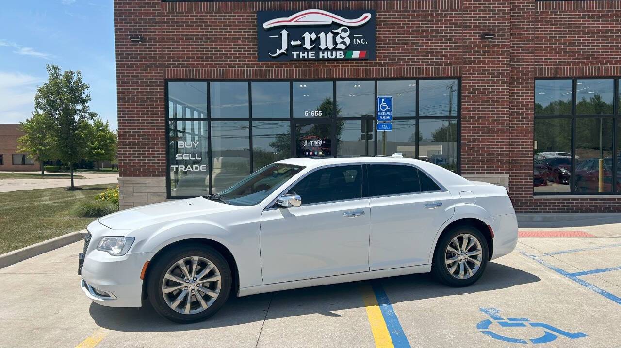 2019 Chrysler 300 Limited — Sedan — 121,796 mi — Macomb, MI