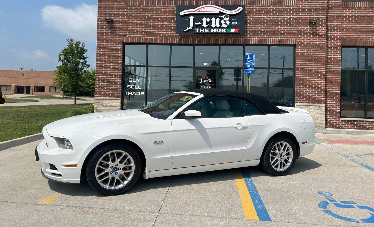 2013 Ford Mustang GT Premium — Convertible — 41,245 mi — Macomb, MI