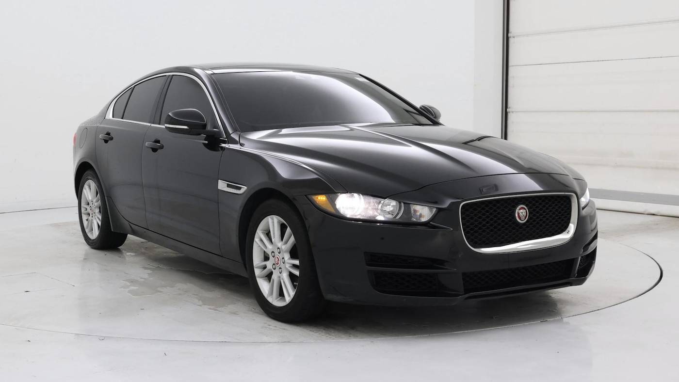 2019 Jaguar XE