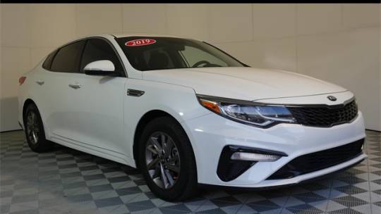 2019 Kia Optima LX — Sedan — 95,626 mi — Irvine, CA