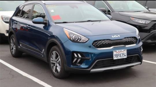 2022 Kia Niro Hybrid LXS — SUV — 15,910 mi — Irvine, CA