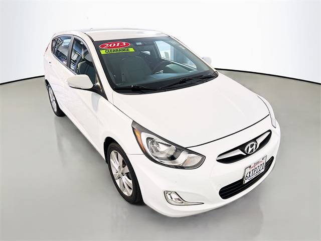 2013 Hyundai Accent SE — Hatchback — 60,203 mi — Irvine, CA