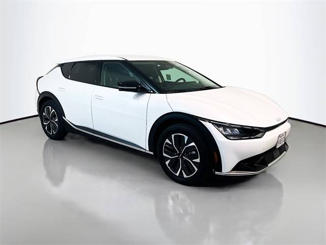 2022 Kia EV6 Light — SUV — 16,732 mi — Irvine, CA