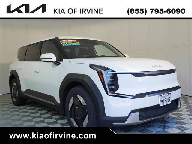 2024 Kia EV9 Light Long Range — SUV — 10,876 mi — Irvine, CA