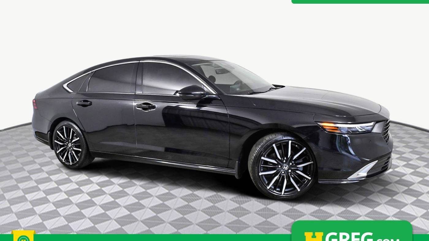 2023 Honda Accord Hybrid Touring — Sedan — 61,667 mi — Orlando, FL