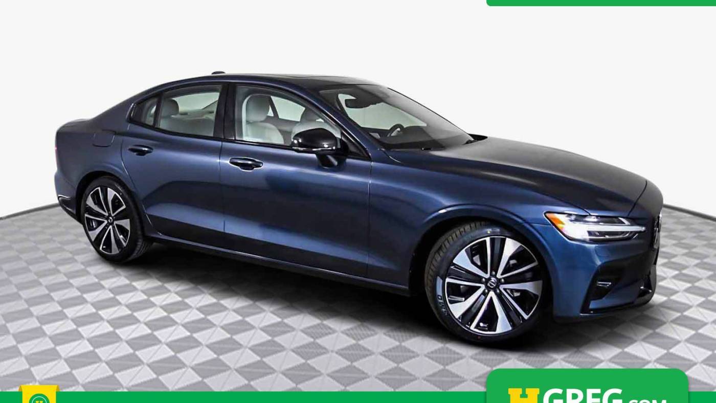 2022 Volvo S60 Momentum — Sedan — 18,706 mi — Orlando, FL