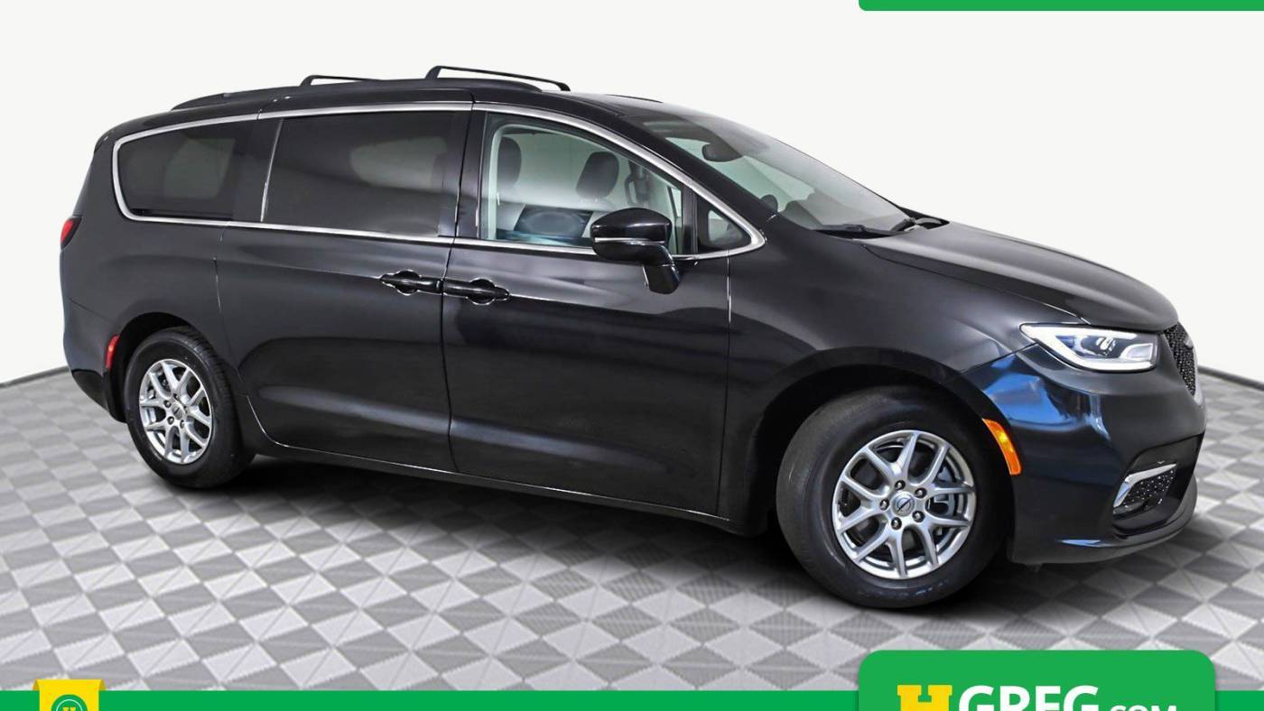 2022 Chrysler Pacifica Touring L — Minivan — 72,672 mi — Orlando, FL