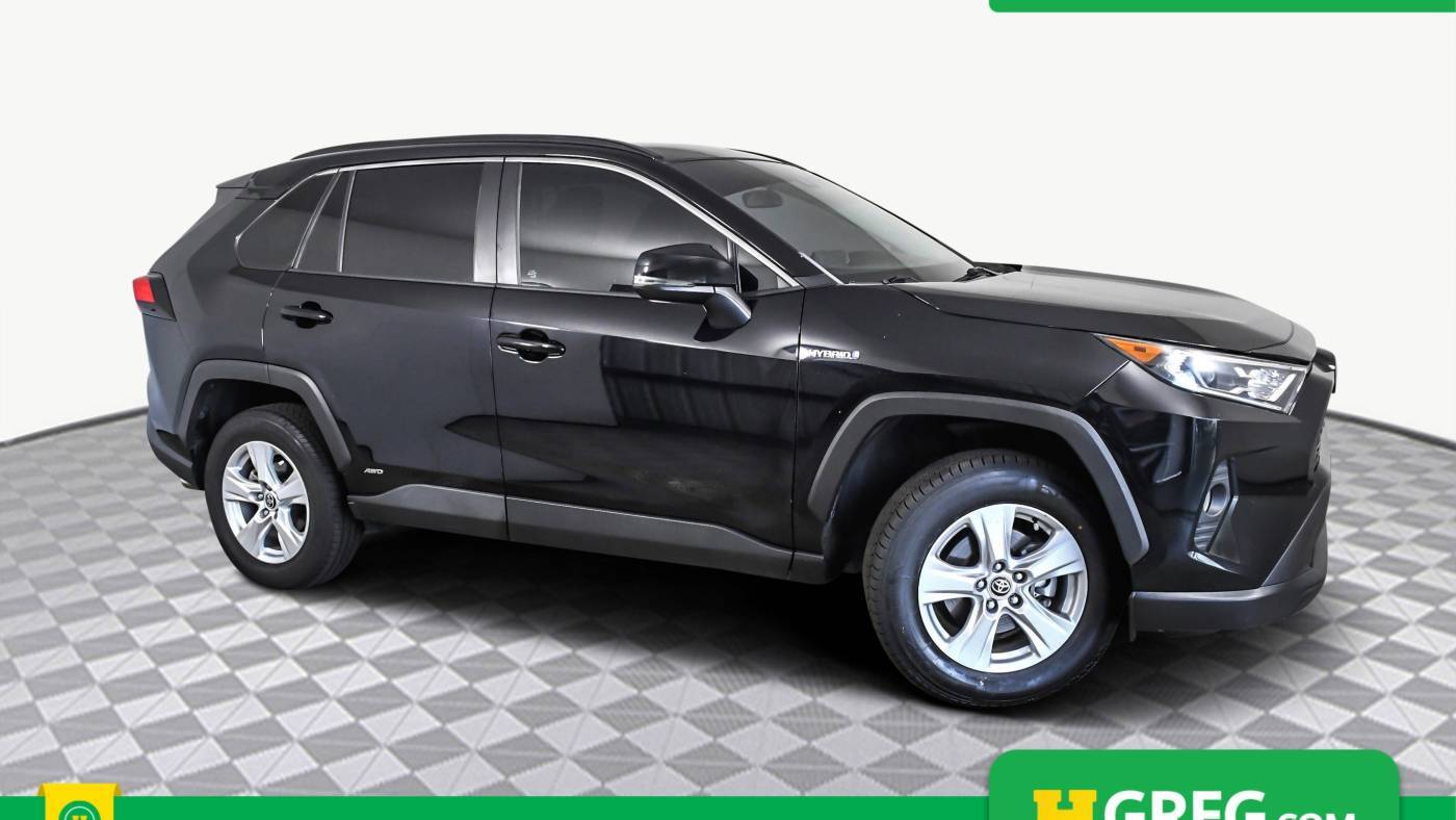 2021 Toyota RAV4 Hybrid XLE