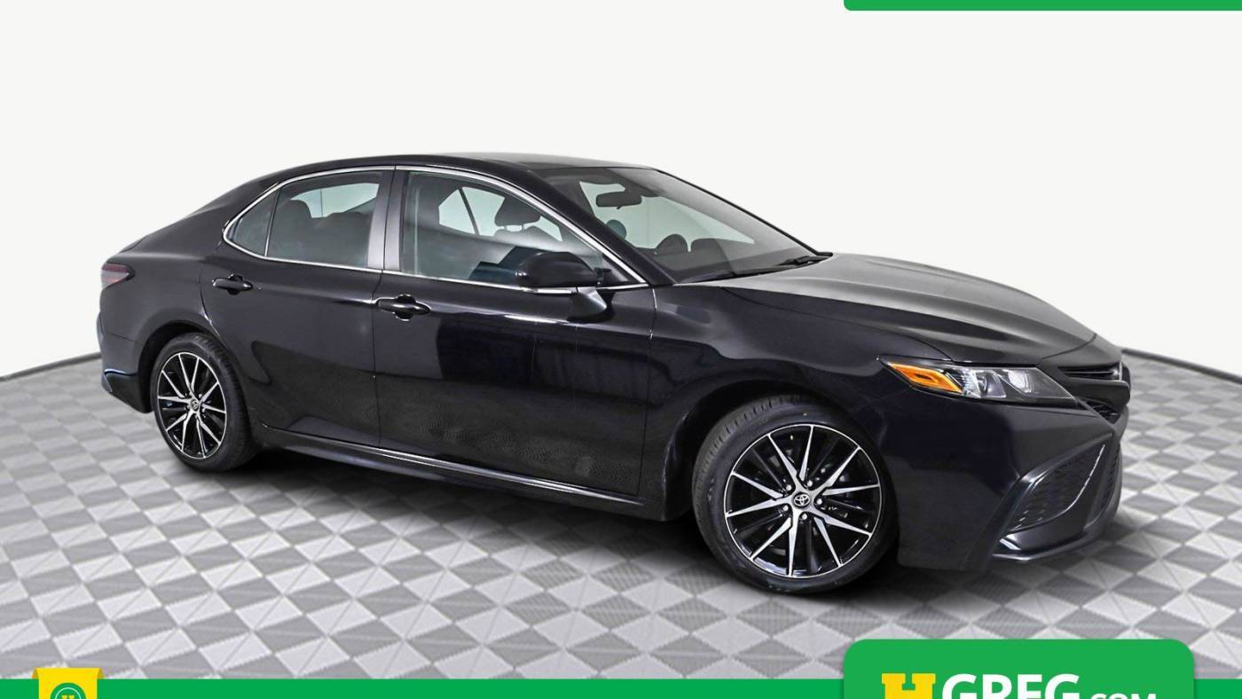 2024 Toyota Camry SE — Sedan — 28,469 mi — Orlando, FL