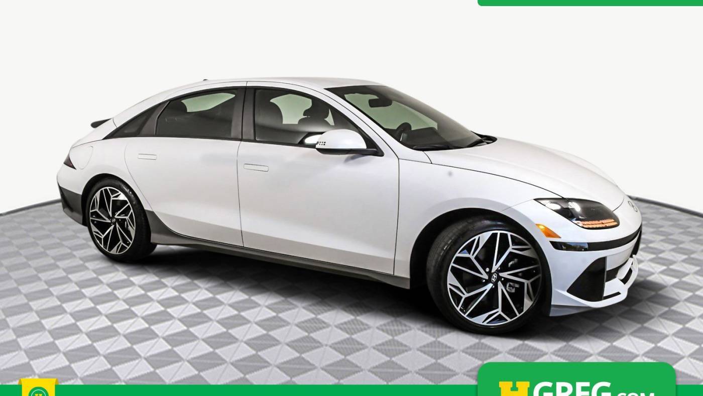 2023 Hyundai IONIQ 6 SEL — Sedan — 18,553 mi — Orlando, FL