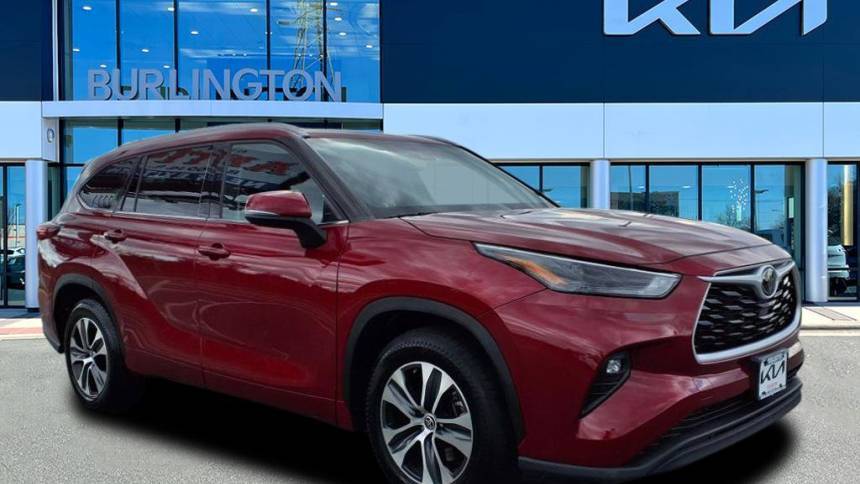 2022 Toyota Highlander XLE — SUV — 50,642 mi — Burlington, NC