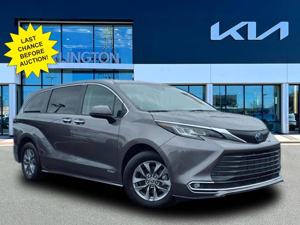2021 Toyota Sienna XLE — Minivan — 87,794 mi — Burlington, NC